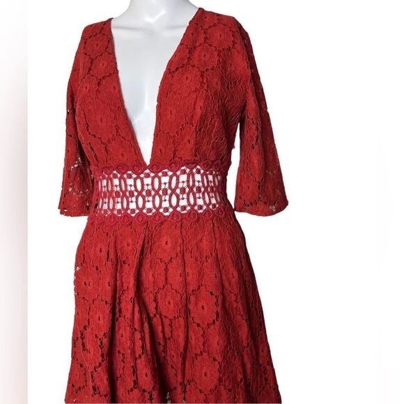 Free People 3/4 Sleeve Floral Cut Out Mini Dress Red Size Small - Picture 2 of 4